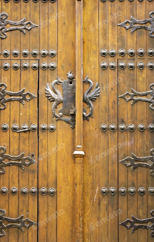 Preview: Wooden Door With Ancient Lock, Construction And Architecture
