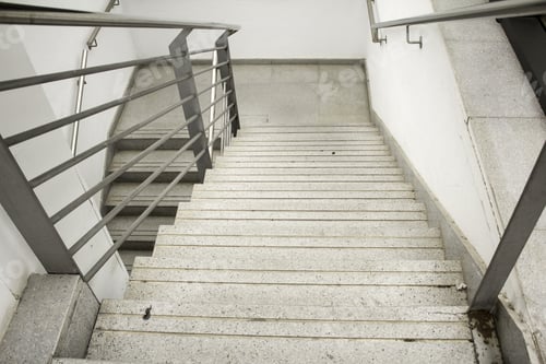Vorschau: Innentreppen in modernem Bauen, Bauen und Architektur