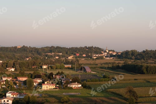 Preview: Views In The Hills - The Last Rays Of Sun