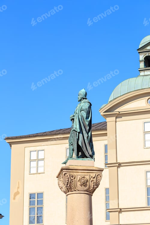 Preview: Stockholm, Sweden. Statue To Stockholm Founder Birger Jarl, Was Installed In 1854 On Riddarholmen
