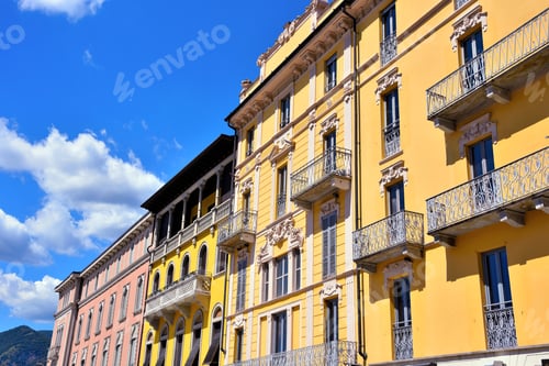 Preview: Historic Buildings In Como Italy