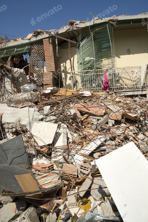 Preview: Earthquake In Northern Italy Emilia