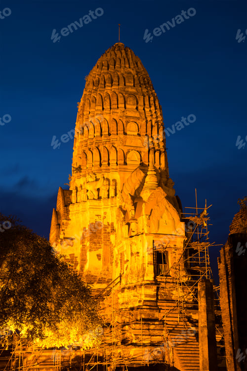 Preview: A Gigantic Phrang The Buddhist Temple Wat Ratchaburana In Night Illumination. Ayutthaya, Thailand
