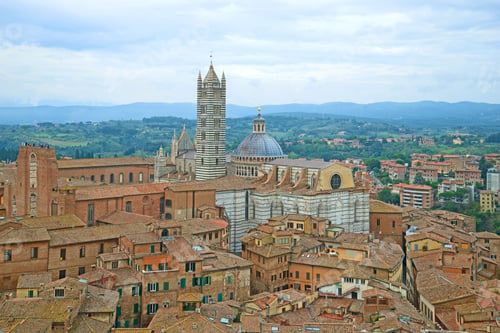 Preview: View Of The Duomo Di Siena In A Cloudy September Afternoon. Siena, Italy