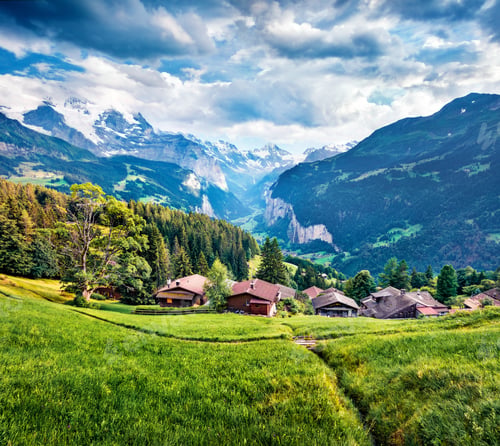 Preview: Amazing Summer View Of Wengen Village. Green Morning Scene Of Countryside In Swiss Alps, Bernese