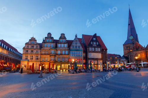 Preview: Bremen. The Central Market Square. Town Hall.