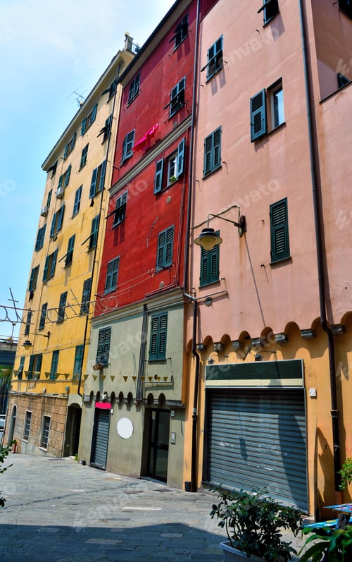 Preview: The Alleys (Caruggi) Of Via Prè Genoa Italy