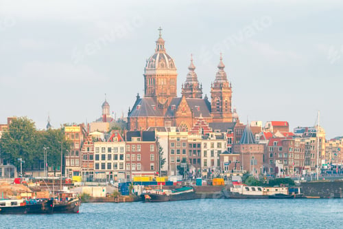 Preview: Scenic Morning View Of The Church Of St. Nicholas In Amsterdam. Netherlands.