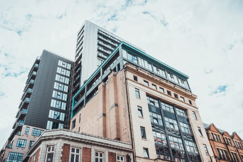 Preview: High Contrasted Skyscraper At Manchester With Cold Colors