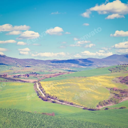 Preview: Farmhouse And Green Sloping Meadows Of Tuscany, Instagram Effect