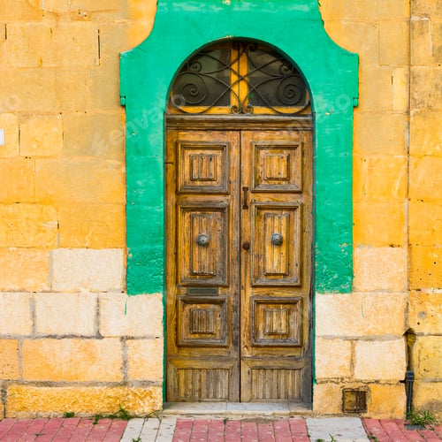 Preview: Building With Traditional Maltese Door In Historical Part Of Valletta. Entrance To An Old House On