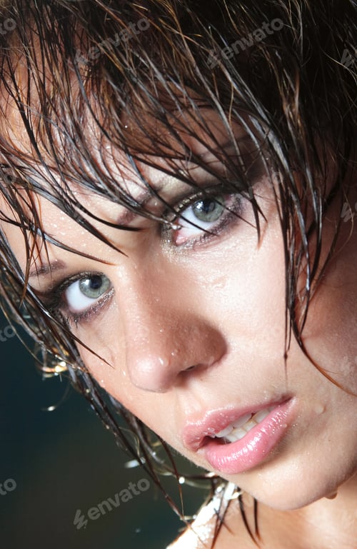 Preview: Portrait Of A Young Girl In The Rain