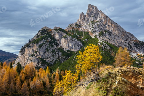 Preview: Colorful Autumn Alpine Dolomites Rocky Mountain Scene, Sudtirol, Italy. Peaceful View From