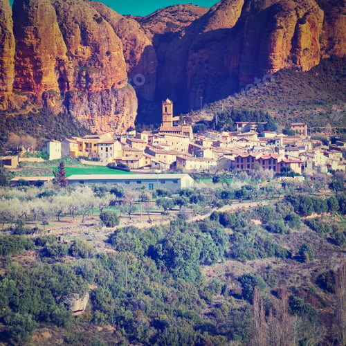 Preview: Spanish Medieval Village At The Foot Of The Rocks In The Pyrenees, Instagram Effect