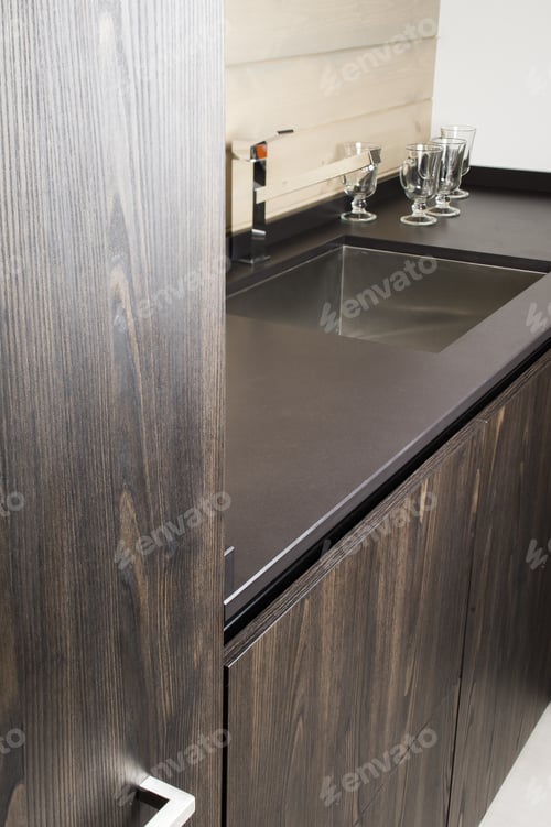Preview: Wash Basin In The Kitchen