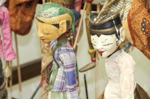 Preview: Thai Puppets