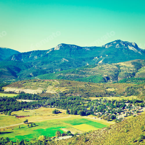 Preview: The Small City High Up In The French Alps, Instagram Effect