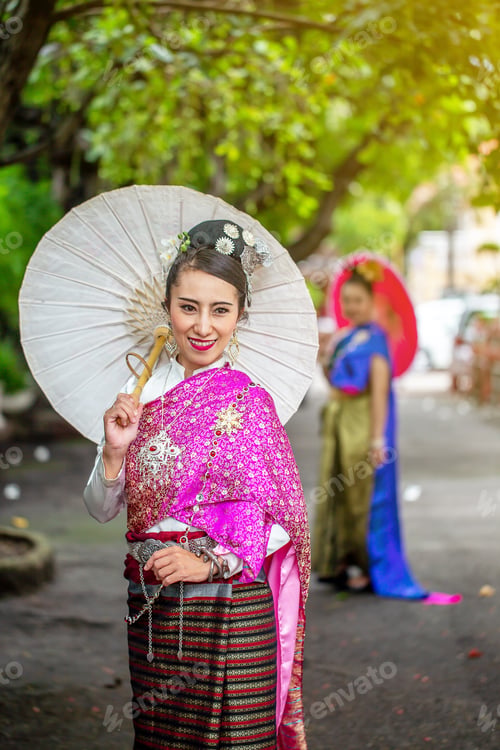 Preview: Pretty Thai Women In The Northern Thailand Traditional Dress With Colourful Robe And Nice Hair Pin