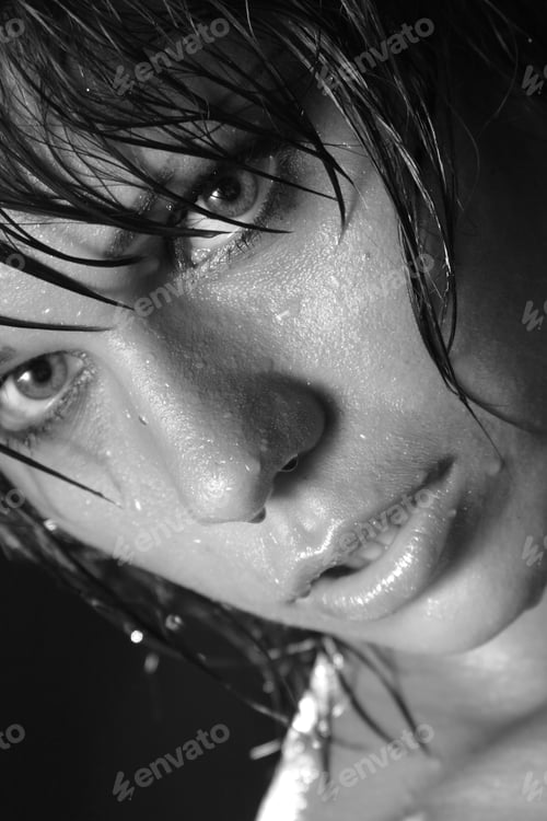Preview: Portrait Of A Young Girl In The Rain