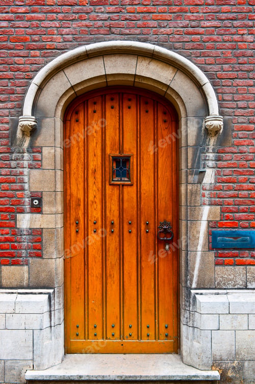 Preview: Solid Wooden Door In The Belgian City