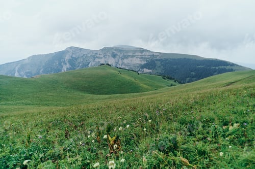 Preview: Mountains, Green Field, Nature, Beautiful Scenery