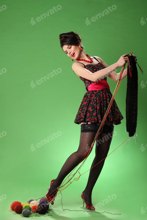 Preview: Beautiful Girl Is Engaged In Needlework . Pin-Up Girl