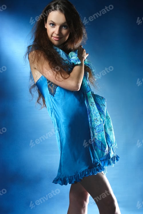 Preview: Active, Beautiful Girl In The Studio Shooting
