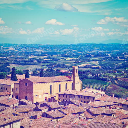 Preview: Aerial View Of The Medieval City Gimignano And Surrounding Tuscan Landscape In Italy, Instagram
