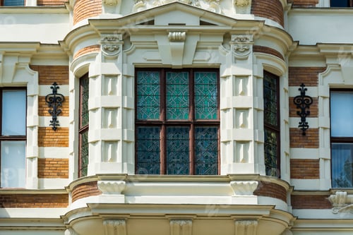 Preview: Classic Facade Of A Residential Building In The Austrian Capital Vienna