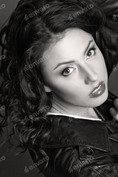 Preview: Beautiful Young Woman. Stylish Hairstyle, Make-Up Art. Vivid Emotions . Gorgeous Long, Wavy Hair