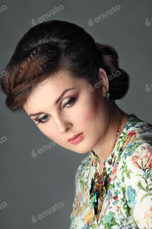 Preview: Portrait Of A Beautiful Woman With Gorgeous Makeup. Sensual Look. Beautiful Eyes. Sexy Lips.
