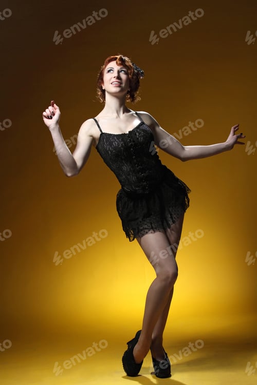Preview: Active, Beautiful Girl In The Studio Shooting