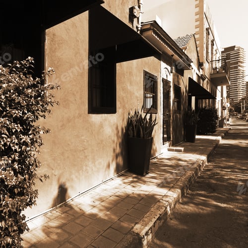 Preview: Old Houses After Reconstruction In Tel Aviv On The Background Of The Modern Building, Vintage Style