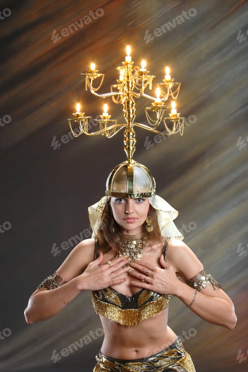 Preview: Arabic Dance With Candles On Her Head
