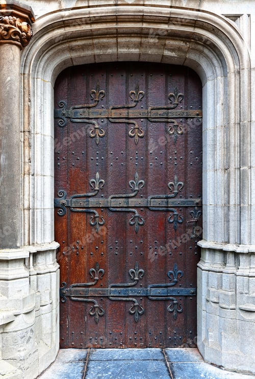 Preview: Solid Wooden Door In The Belgian City