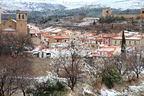Preview: Mora De Rubielos Village Snow Covered, Teruel Province, Aragon, Spain