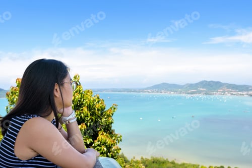 Preview: Side Of The Women Tourist Looking At Beautiful Nature Sea And Island On Khao-Khad Mountain