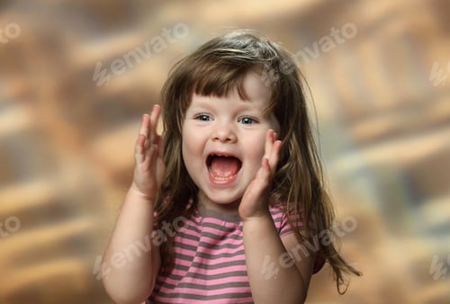Preview: Funny Little Girl