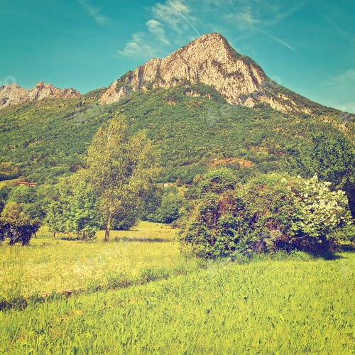 Preview: The Small Village High Up In The Italian Alps, Instagram Effect