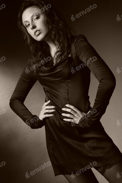 Preview: Black And White Portrait Of Beauty Girl