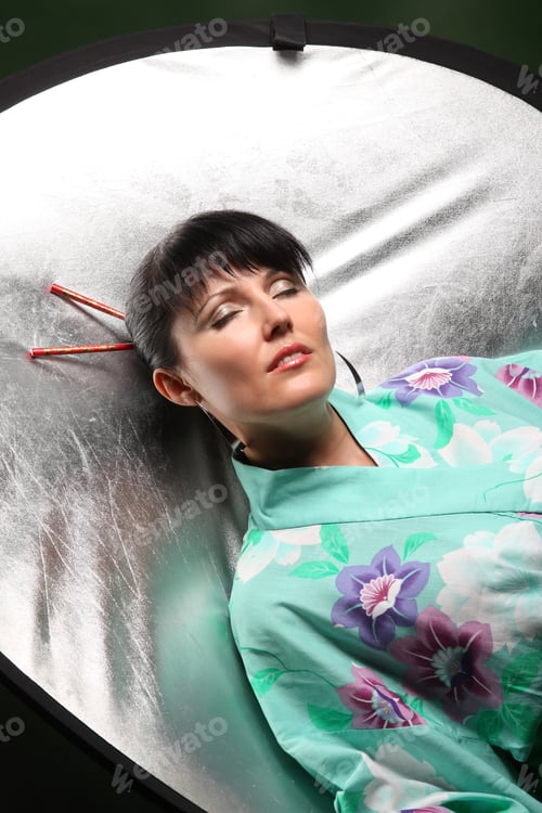Preview: Kimono And A Fan At A Beautiful Girl