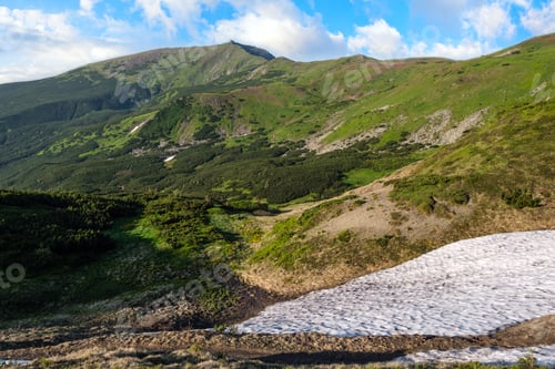 Preview: Massif Of Pip Ivan With The Ruins Of The Observatory On Top. And Remnants Of Melting Snow In