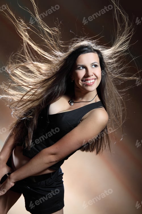 Preview: Active, Beautiful Girl In The Studio Shooting