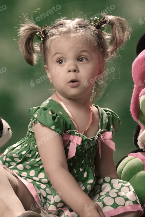 Preview: Emotional Portrait Of A Girl On A Green Background