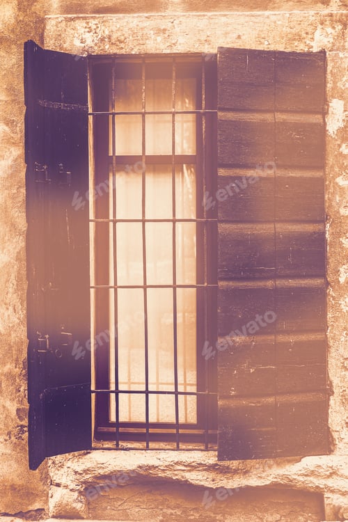 Preview: Italian Windows Are New And Old Horizons Of Beauty, Functionality And Performance At Dawn In A
