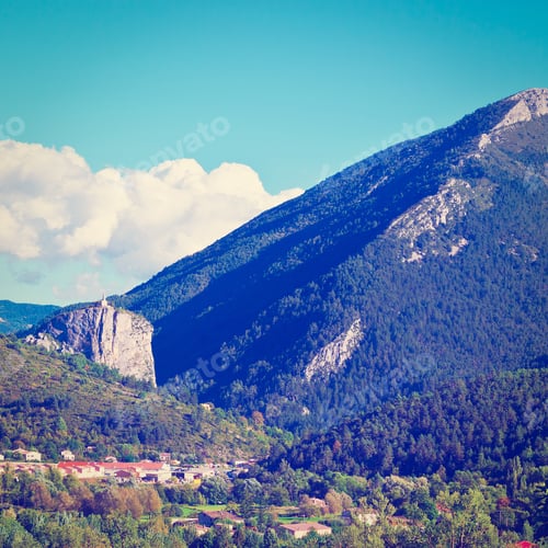 Preview: The Small City High Up In The French Alps, Instagram Effect