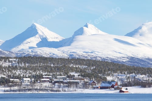 Preview: Winter Landscape Of The Norwegain Sea Near Tromso North Of Norway