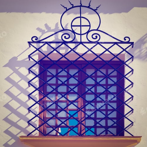 Preview: The Renovated Facade Of The Old Spain House, Instagram Effect