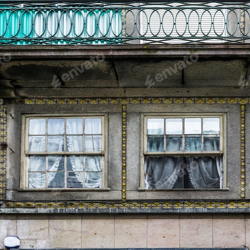 Preview: Traditional Portuguese Facade Sometimes Decorated With Ceramic Tiles Of Azulejo In The Historical