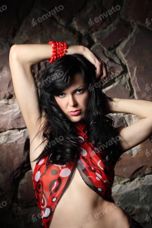 Preview: Portrait Of A Beautiful Girl With Beautiful Makeup And Hair